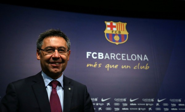 Hình ảnh: CT Bartomeu thừa nhận Barca sẽ bán tên sân