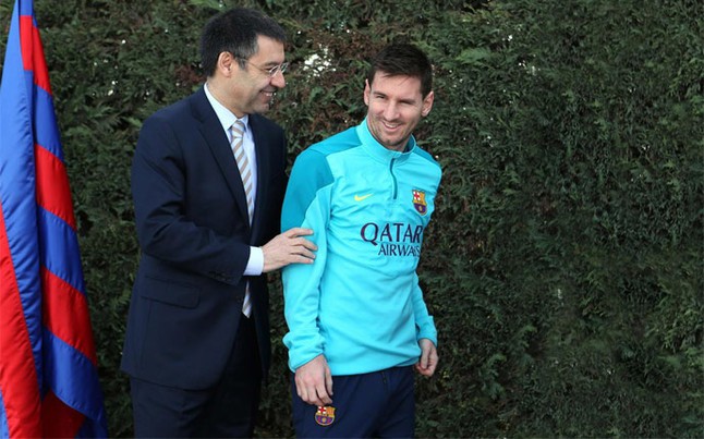 Bartomeu và Barca tự tin giữ được Messi