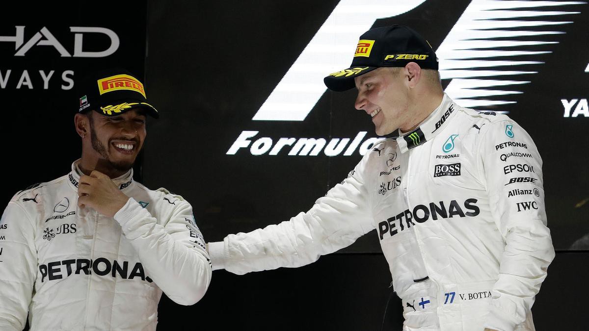 Hình ảnh: Trong đội Mercedes, Bottas phải chấp nhận ''làm nền'' cho Hamilton tỏa sáng