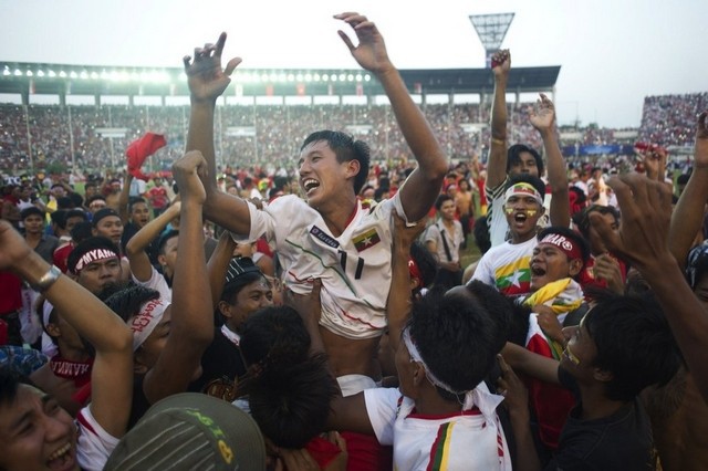 Lứa  U-19 Myanmar của những Than Paing, Aung Thu đã làm nên lịch sử khi vào tới BK giải U-19 châu Á 2014 và giành quyền dự World Cup U-20 năm 2015