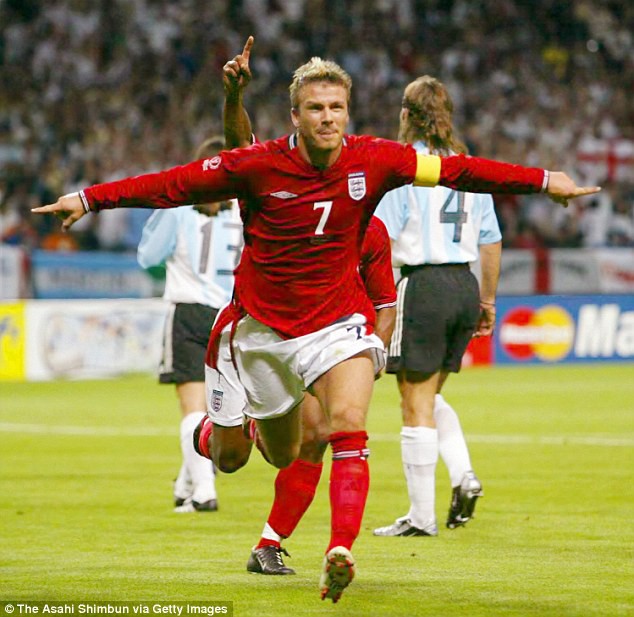 Beckham đá thành công quả 11m giúp Anh trả hận trước Argentina