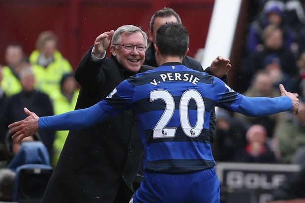 Hình ảnh: Van Persie chính là bản HĐ thành công ở mùa giải cuối cùng của Sir Alex