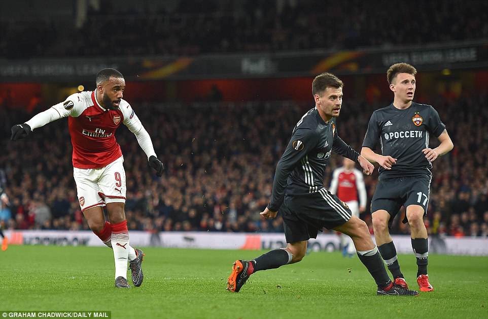 hình ảnh: Lacazette với cú đúp trước CSKA tiếp tục cho thấy duyên ghi bàn ở Europa League