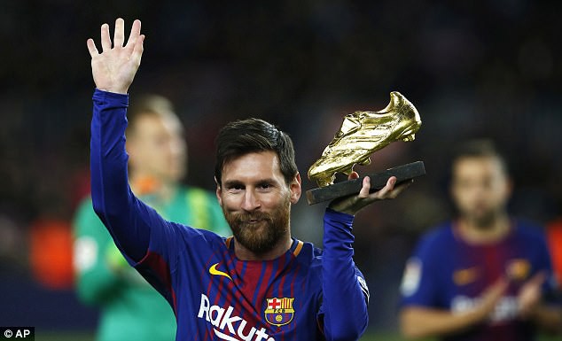 Hình ảnh: Messi mới sưu tập thêm danh hiệu Chiếc giày vàng