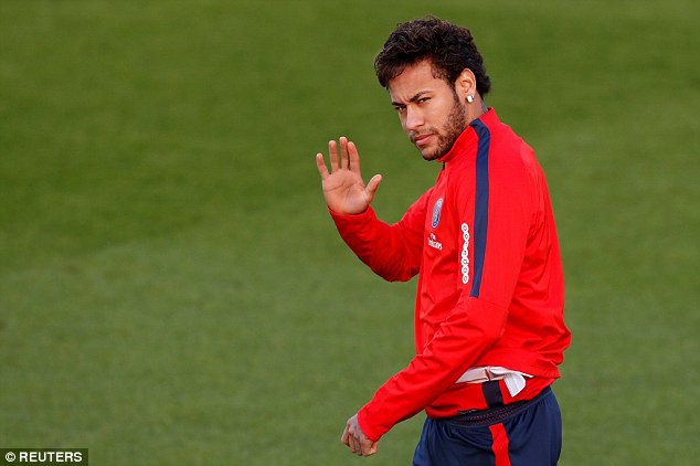 Hình ảnh: Neymar đã gia nhập PSG Hè vừa qua với giá kỷ lục 198 triệu bảng