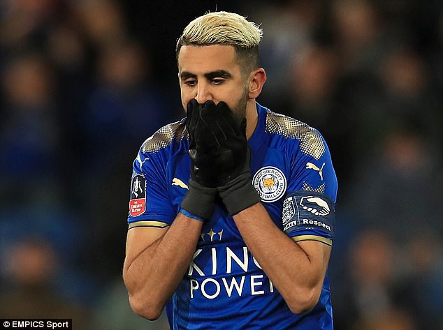 Hình ảnh: Mahrez không thể chuyển đến Man City vì Leicester hét giá quá cao