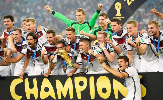 Đức nối tiếp ''truyền thống'' vô địch thế giới từ bảng từ thần