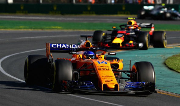Hình ảnh: Alonso và đội đua McLaren chạy thử không thành công