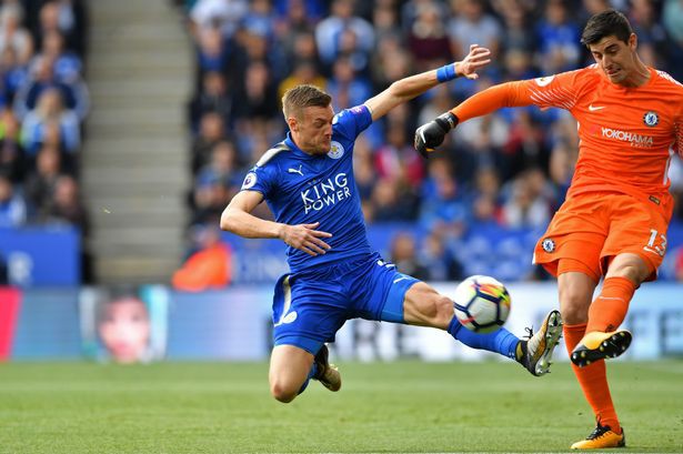 Hình ảnh: Vardy đã ghi bàn ở lượt đi trước Chelsea