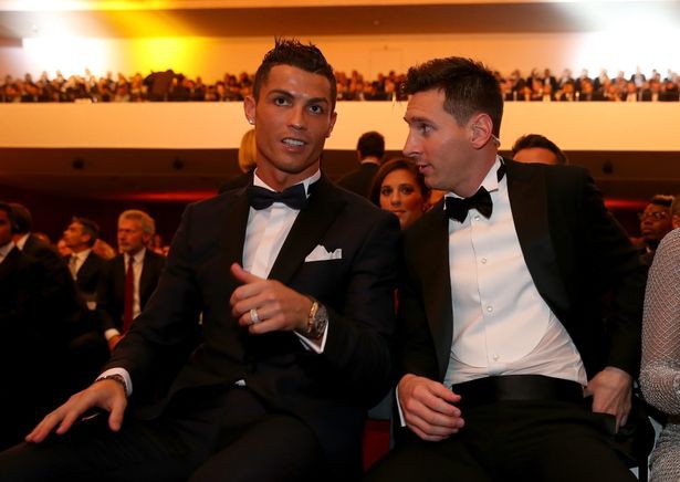 Ronaldo cùng Messi và Neymar tiếp tục là ứng viên nặng ký cho danh hiệu QBV năm nay