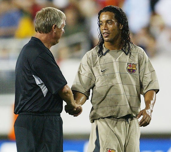 Ronaldinho - Người truyền cảm hứng và biểu tượng của bóng đá giải trí (Kỳ 1)