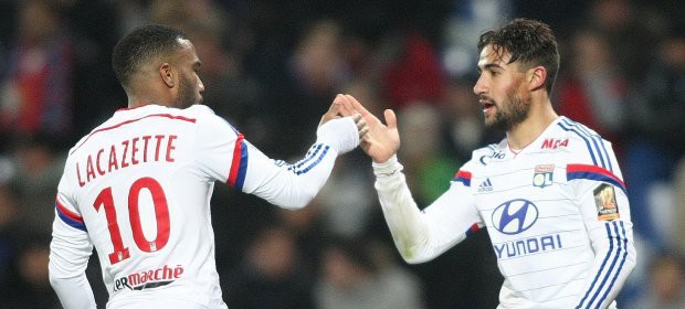 Bộ đôi tấn công Fekir - Lacazette sẽ tái hợp trong màu áo Arsenal tới đây