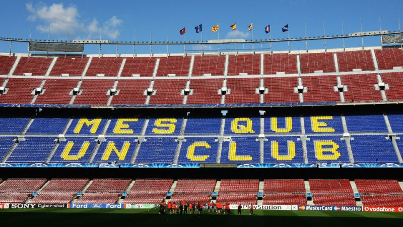 Hình ảnh: Camp Nou đã trở thành một biểu tượng, ngôi đền thiêng của bóng đá xứ Catalan nói riêng và BĐTG nói chung