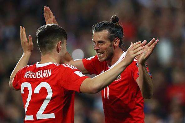Woodburn vừa tỏa sáng cạnh đàn anh Gareth Bale trong màu áo xứ Wales