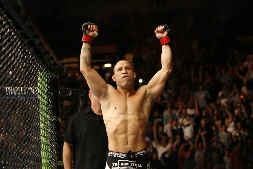 Wanderlei Silva là một trong những võ sĩ đầu tiên bày tỏ sự phàn nàn về quyền lợi mà UFC mang lại.