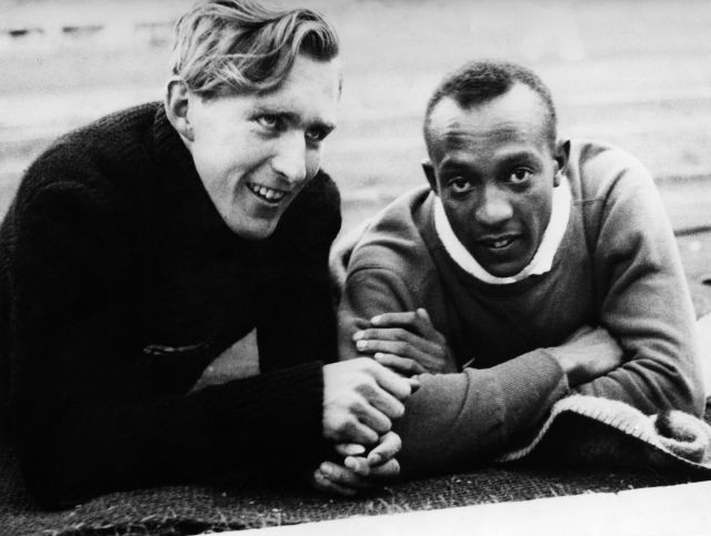 Luz Long và Jesse Owens.