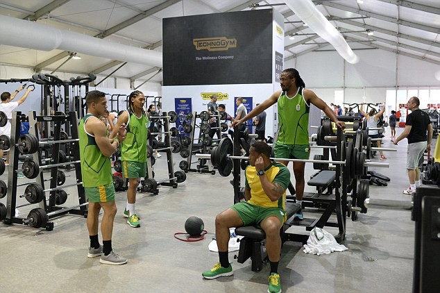 Các thành viên thuộc đội tuyển bóng bầu dục 7 người của Nam Phi.