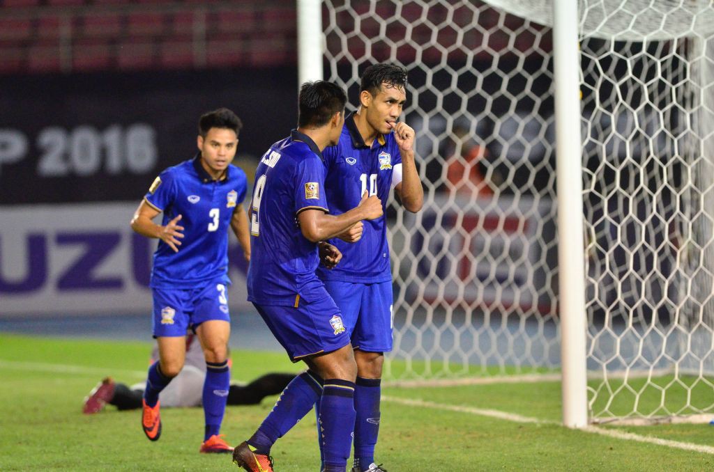 Dangda giúp Thái Lan giành thắng lợi trước Myanmar trong trận bán kết lượt đi AFF Cup 2016.