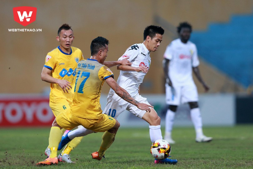 Cả Hà Nội FC và FLC Thanh Hóa đều không phải dạng vừa ở mùa giải năm nay. Ảnh: Hải Đăng.