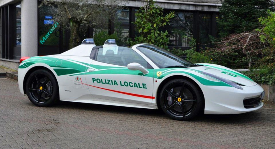 Carrozeria Marazzi Caronno Pertusella đã biến đổi siêu xe 458 Spider thành xe cảnh sát