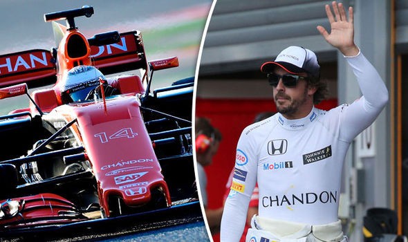 Rất may là Alonso nhận được khá nhiều sự ủng hộ của đội McLaren-Honda và người hâm mộ