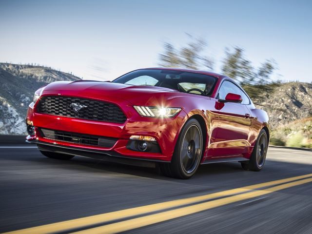 ơn 395.000 chiếc Mustang thế hệ thứ 6 đã được xuất xưởng tại nhà máy Flat Rock Assembly của Ford