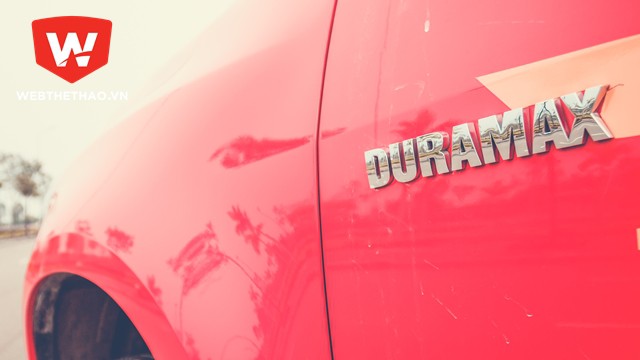 Động cơ diesel Duramax 4 xi lanh 2,8 lít mang lại cảm giác mạnh mẽ đầy phán khích