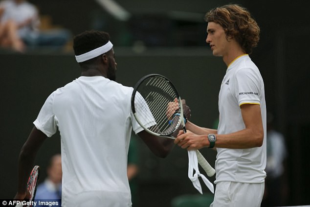 Alexander Zverev cùng anh trai vẫn đang chơi tốt tại Wimbledon