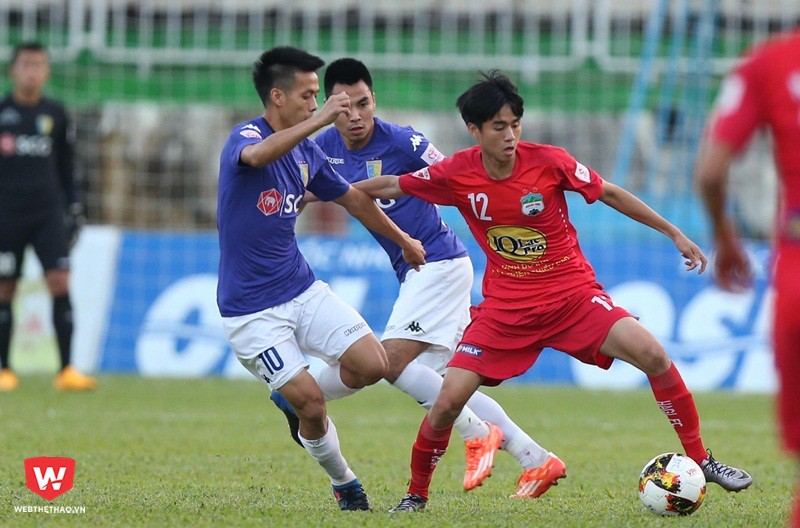 Hà Nội FC thường có kết quả không tốt mỗi khi làm khách ở Pleiku. Ảnh: Minh Trần.