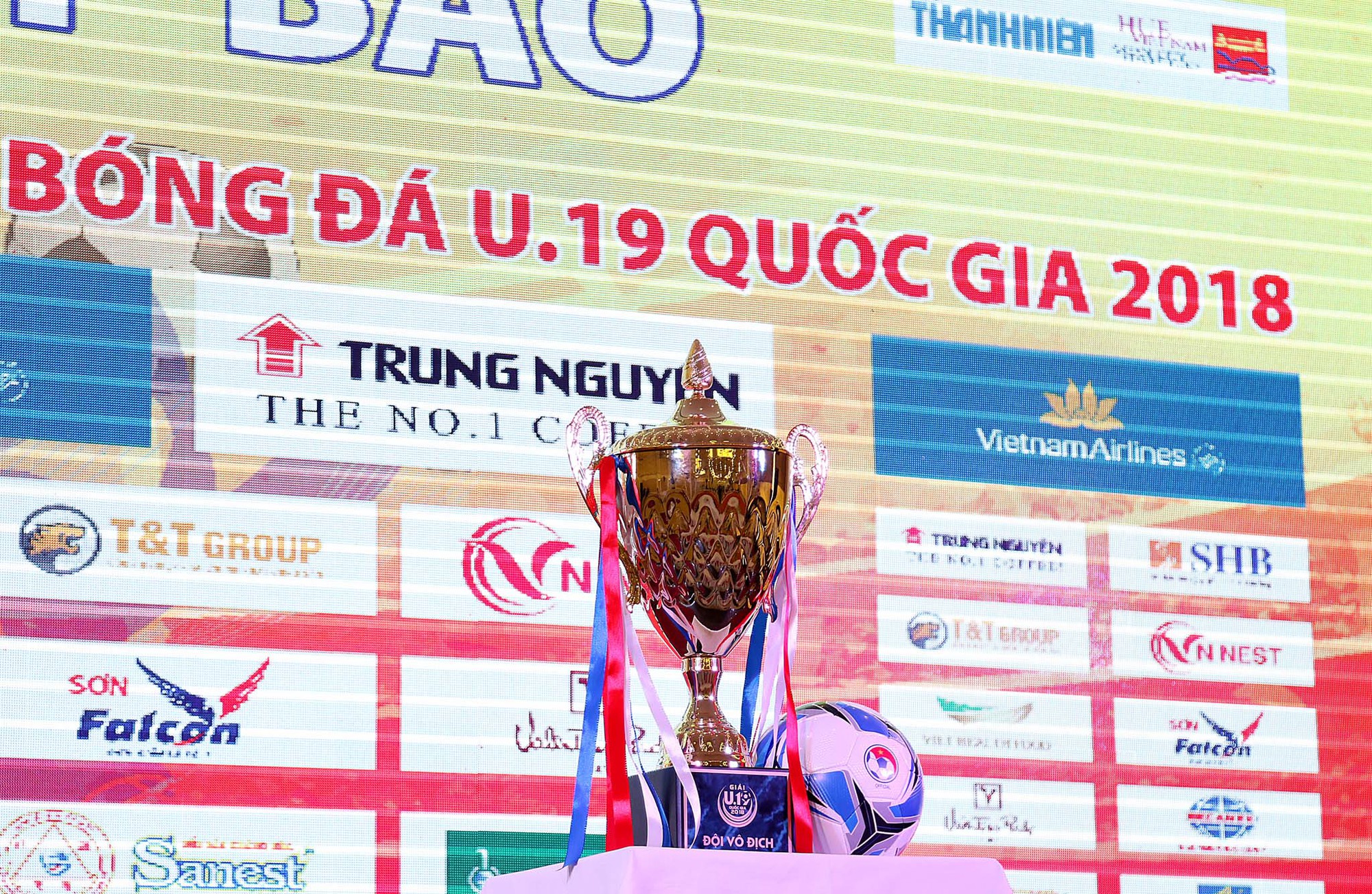 VCK U19 QG 2018 hứa hẹn sẽ tiếp nối được niềm cảm hứng từ U23 Việt Nam. Ảnh: Quang Thịnh.