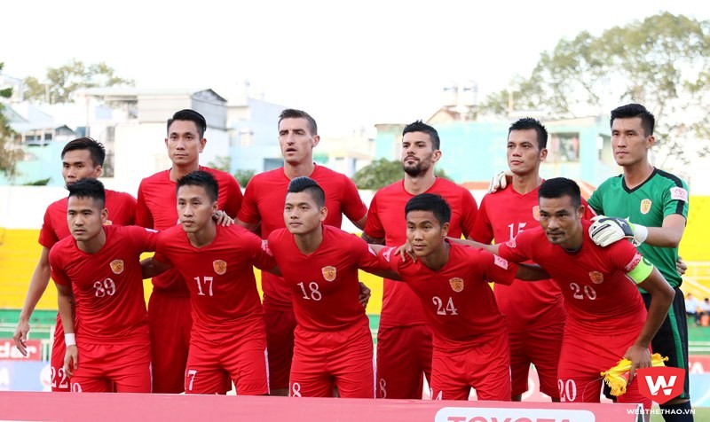 Có nhiều cầu thủ gốc Nghệ Anh trong cuộc đối đầu đầu tiên giữa SLNA với CLB Tp.HCM. Ảnh: Quang Thịnh.