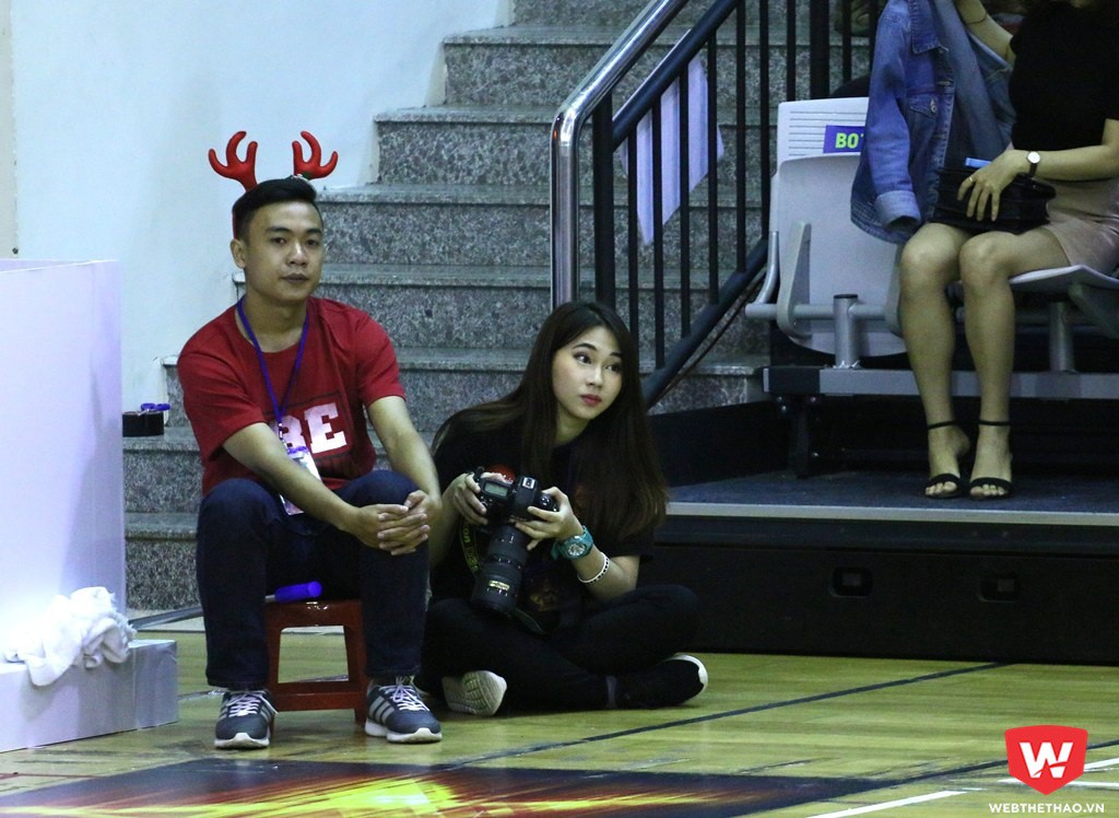 Kuk Thew trong một lần tác nghiệp tại sân CIS Arena của Saigon Heat. Ảnh: Quang Thịnh.