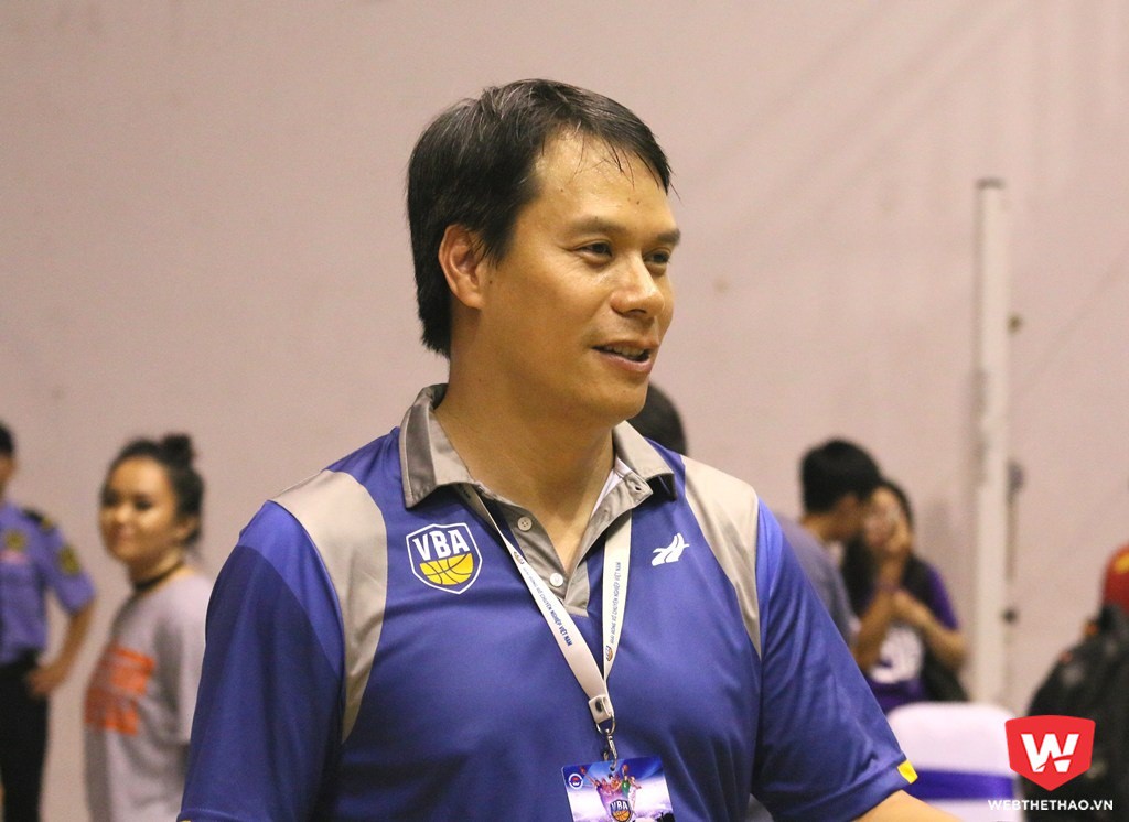 Ông Connor Nguyễn (CEO SG Heat) cho rằng cần phải thiết lập các quy tắc để hướng đến môn bóng rổ chuyên nghiệp. Ảnh: Quang Thịnh.