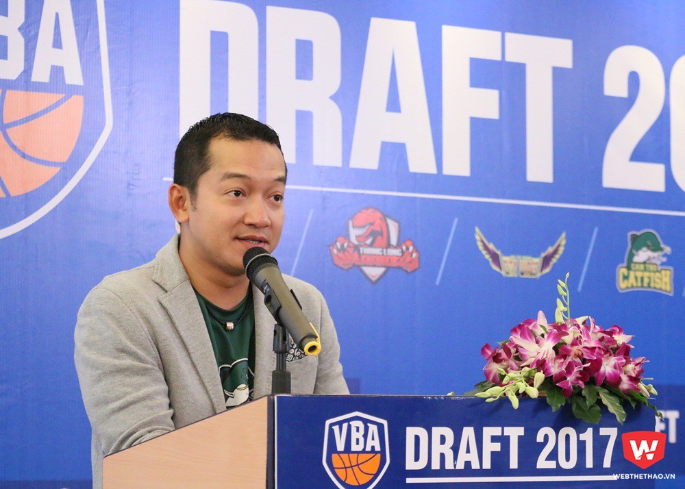 Ông Nguyễn Hoài Nam - Ông bầu của đội Cantho Catfish tại sự kiện Draft Day 2017. Ảnh: Quang Thịnh.