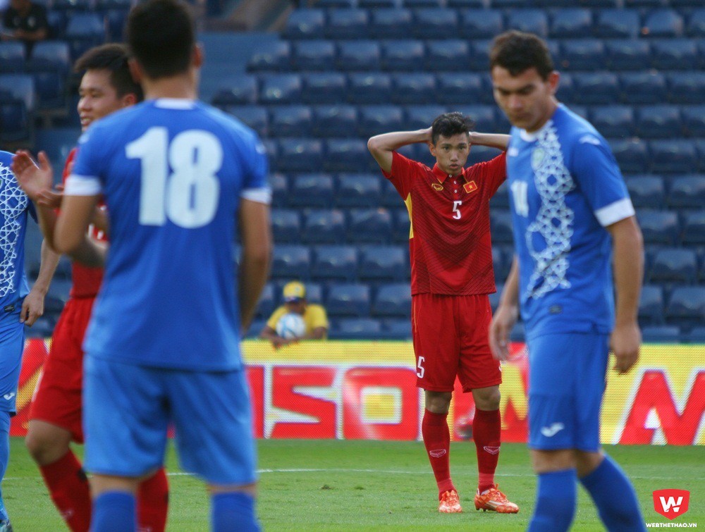 U23 Việt Nam có phần may mắn khi từng thử nghiệm chiến thuật thất bại trước U23 Uzbekistan tại Giải M150 Cup. Ảnh: Quang Thịnh.