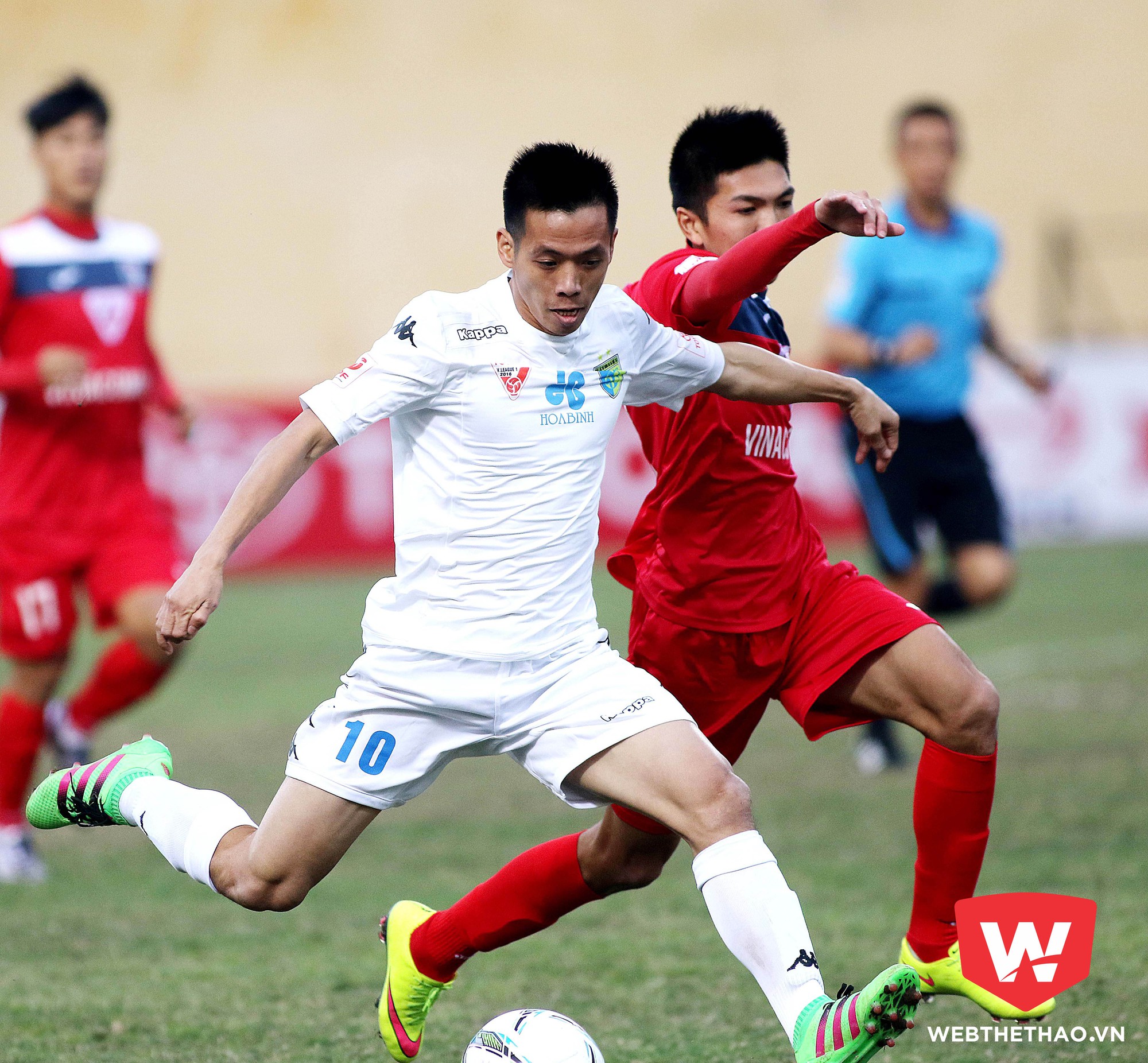 Hà Nội FC sẽ có chuyến làm khách đầy khó khăn trên sân của T.Quảng Ninh ở vòng 26. Ảnh HA