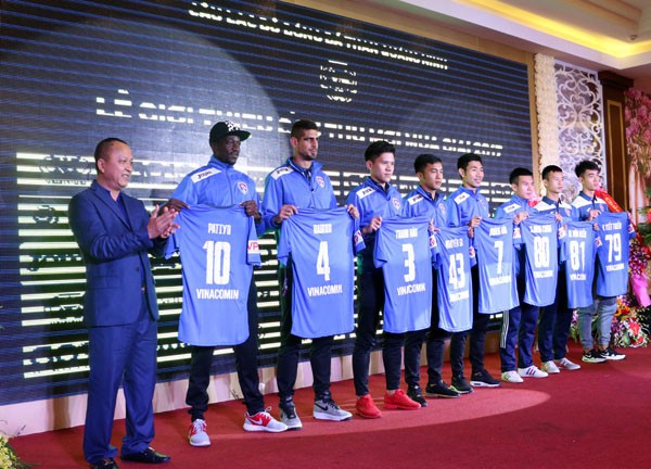 T.Quảng Ninh và V.League 2017: 