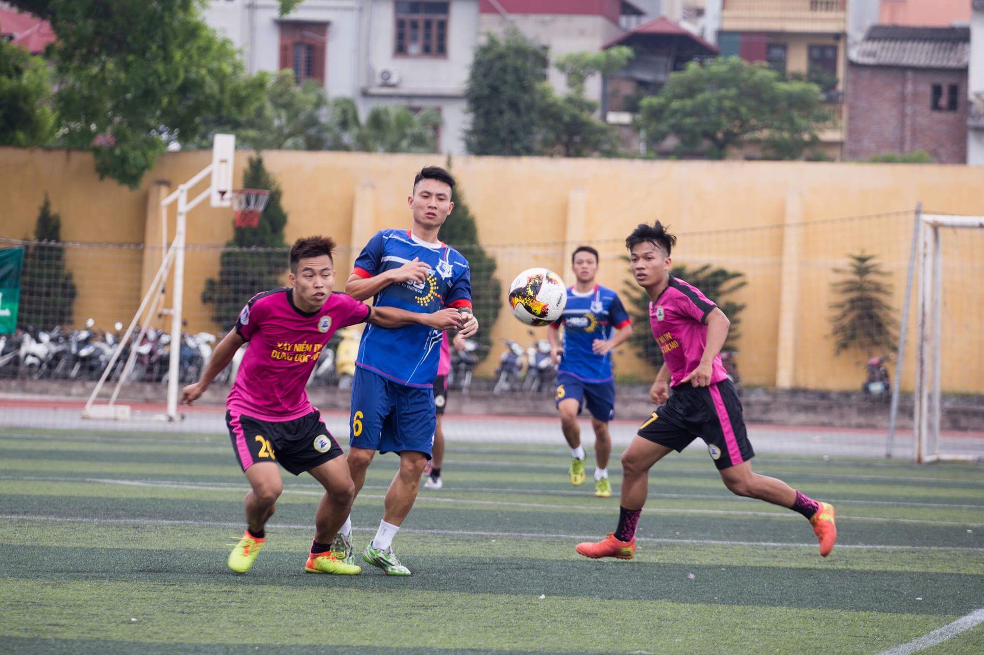 Đánh bại HBG, Tuấn Sơn lần đầu góp mặt tại Giải hạng Nhất - Cúp Bia Sài Gòn 2017. Ảnh Thu Xuân