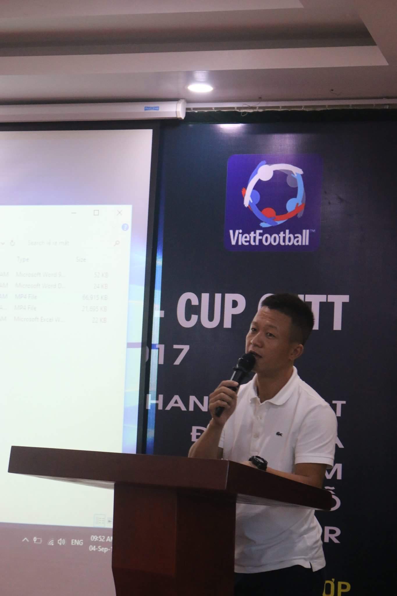 Ông Ngô Mạnh Cường Trưởng BTC Thái Nguyên League phát biểu ở buổi họp báo ra mắt giải đấu
