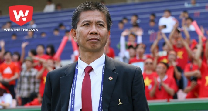 HLV Hoàng Anh Tuấn chắc chắn sẽ có những góp ý hữu ích cho HLV Hữu Thắng sau khi xem giò Thái Lan ở vòng loại U23 châu Á. Ảnh Hải Đăng
