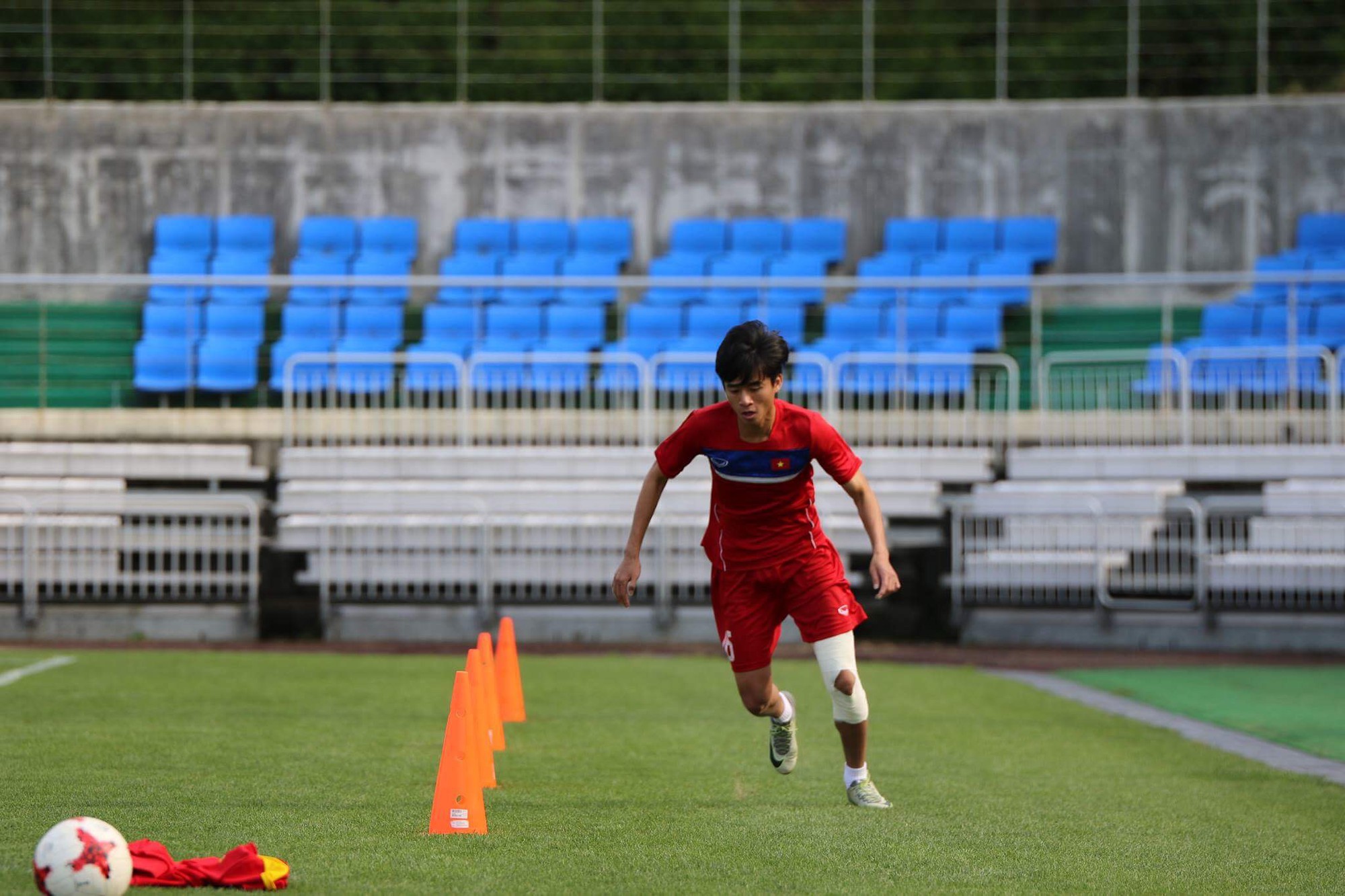 Phan Thanh Hậu đang có những bước hồi phục thần tốc, thắp sáng lại cơ hội tham dự U20 World Cup. Ảnh Nhật Đoàn