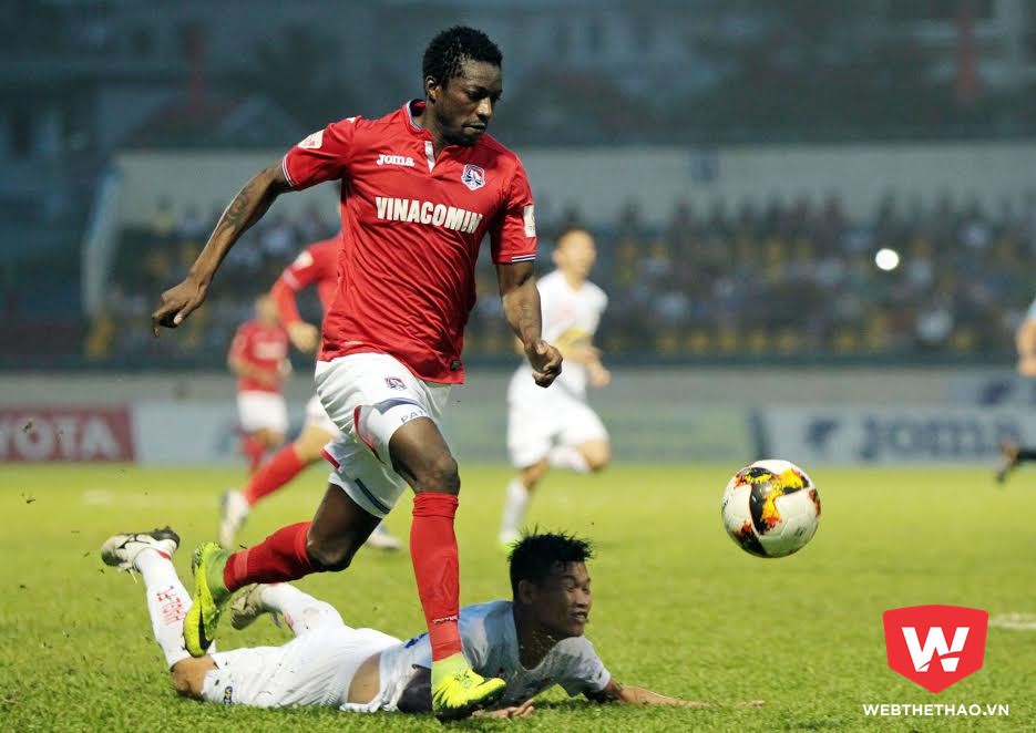 Tiền đạo Patiyo chấn thương không thể thi đấu ở trận đấu tại vòng 18 với Sài Gòn. Ảnh Hải Đăng
