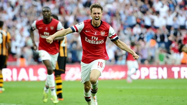 Ramsey ghi bàn trong trận chung kết FA Cup.