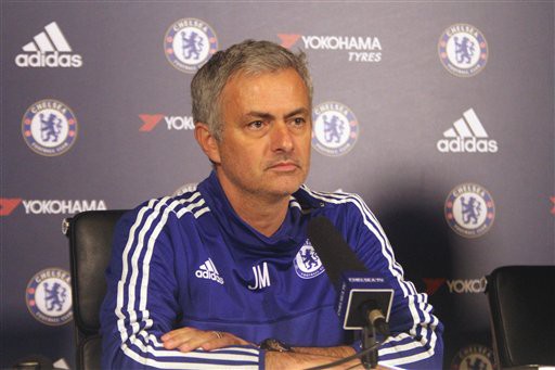 Trong khó khăn, các cầu thủ Chelsea nguyện sát cánh cùng Jose Mourinho