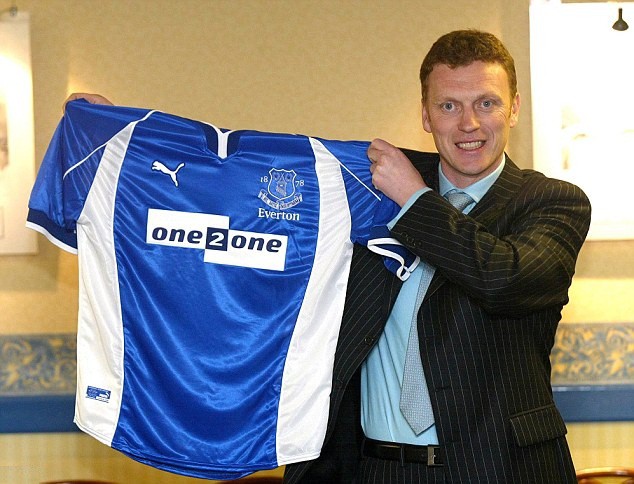 David Moyes chuyển sang dẫn dắt Everton vào năm 2002