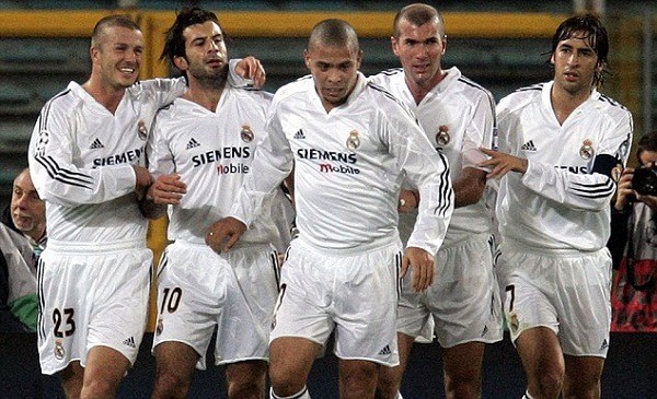 ''Dải ngân hà'' Beckham, Figo, Ronaldo, Zidane và Raul