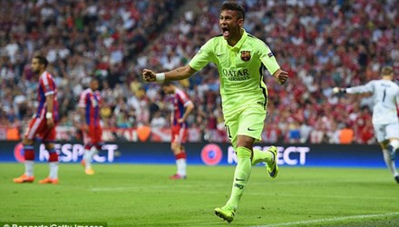 Neymar phả hơi nóng lên gáy Messi và Ronaldo