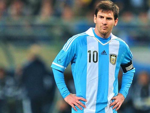 Ống suy ngẫm: Chuyện Messi, chuyện Công Phượng