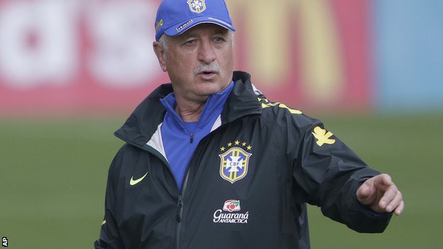 _75437426_scolari
