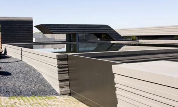 unique-roof-design-on-cristiano-ronaldo-home-designed-by-joaquin-torres